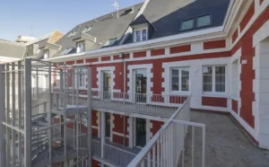 Courrier Picard HQ Transformed into Housing in Amiens