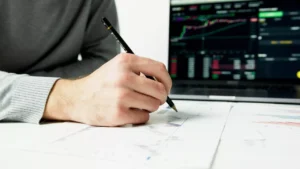 CRH Extends Its Share Repurchase Program