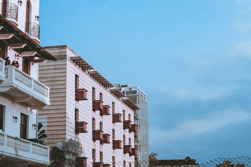 Eiffage Énergie Systèmes Rebuilds Pampi Primary School