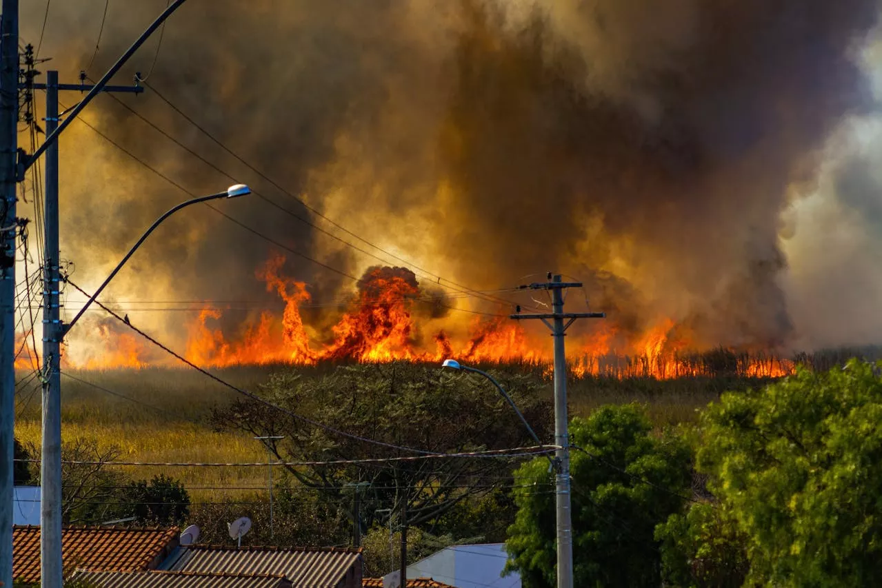10,000+ Residents Seek Southern California Edison Aid for Eaton Fire Recovery