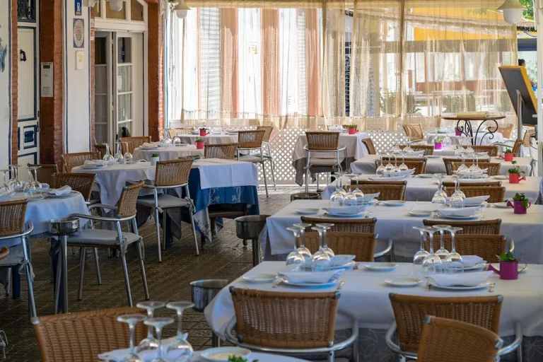 CAVA Expands Midwest Presence with New Columbus Restaurant