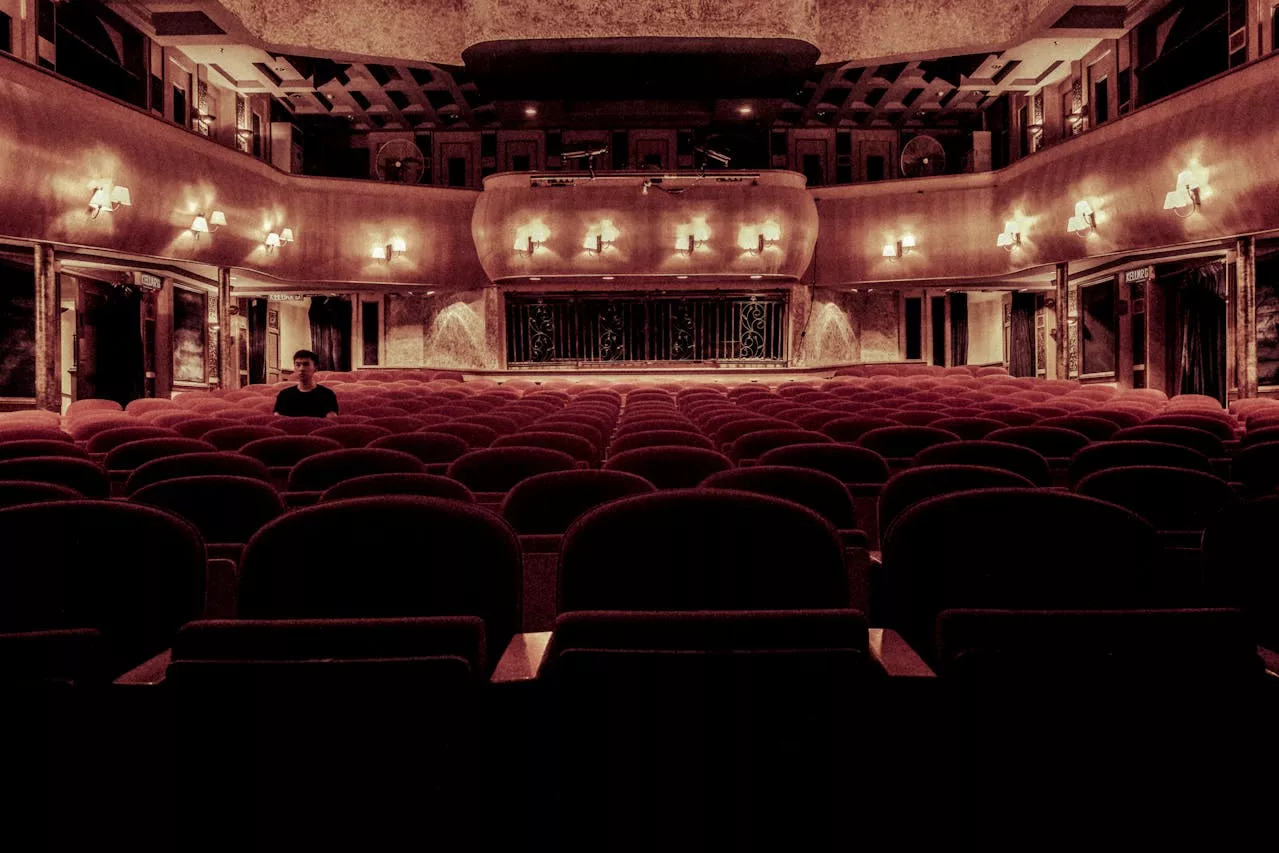 Fox Gives Awards $1 Million Grants to Historic Georgia Theaters