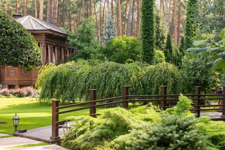 HighGrove Partners Grows Florida Landscaping Operations with Lawn Enforcement Agency Deal