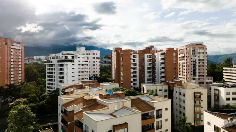 Larimar Showcases International Real Estate Investment Leadership at SIMA