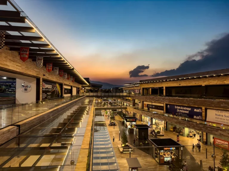 North Hills & Easton Town Center Named Among America’s Top 10 Outdoor Malls by Islands Magazine Through Ci Design Projects