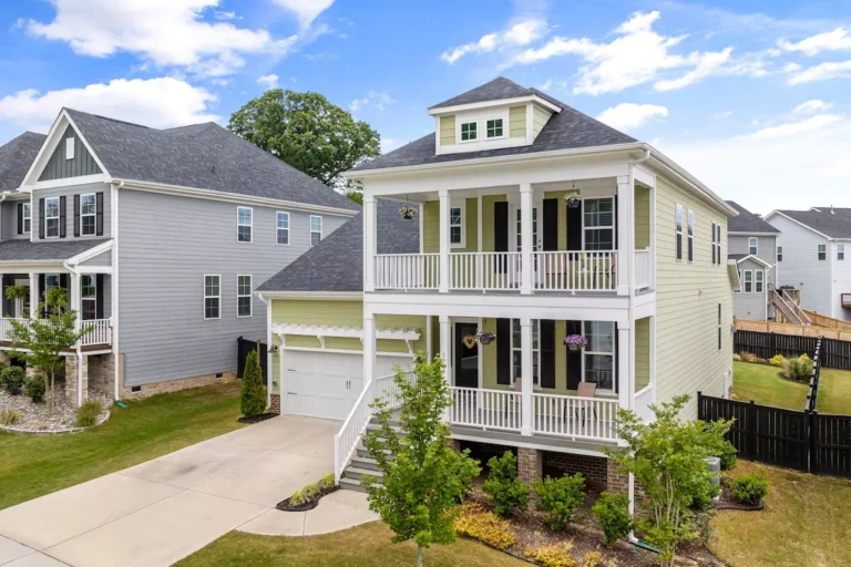 Balfour Beatty Communities Acquires Clemson Village Student Housing Community