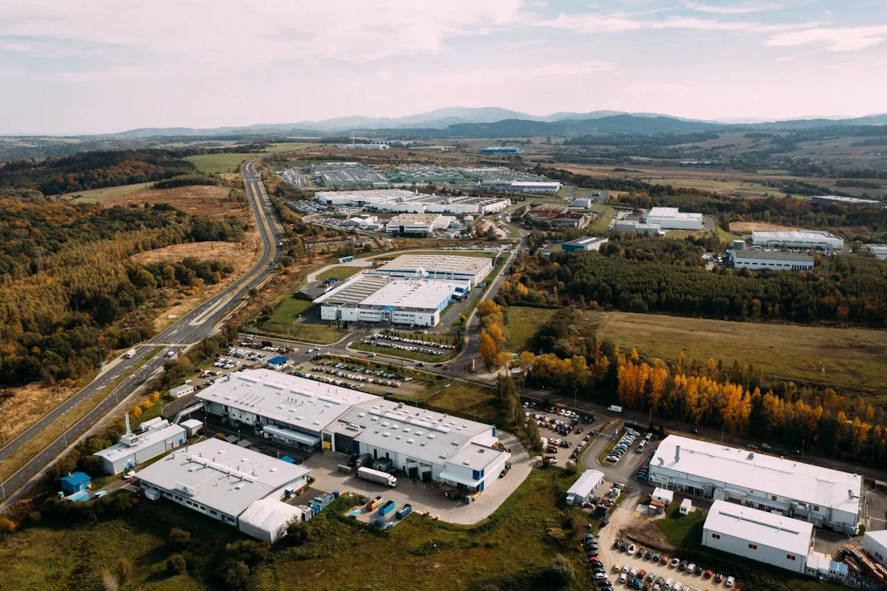 Diamond Properties Strengthens Charlotte Presence with Distribution Center Acquisition