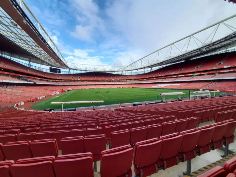 Manchester United Acquires Land for 100,000-Seat Stadium Project