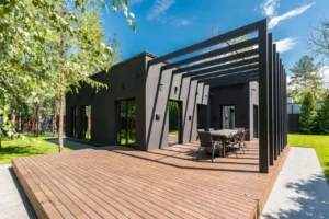 The Luxury Pergola Unveils America’s Longest 18-Foot Louver System